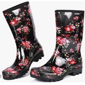 New Without Tags Floral Rain boots